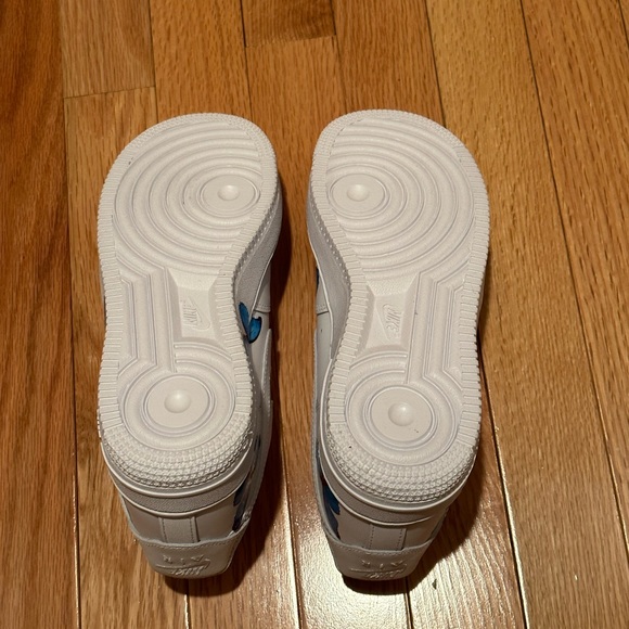 Nike Air Force 1s - Picture 5 of 5